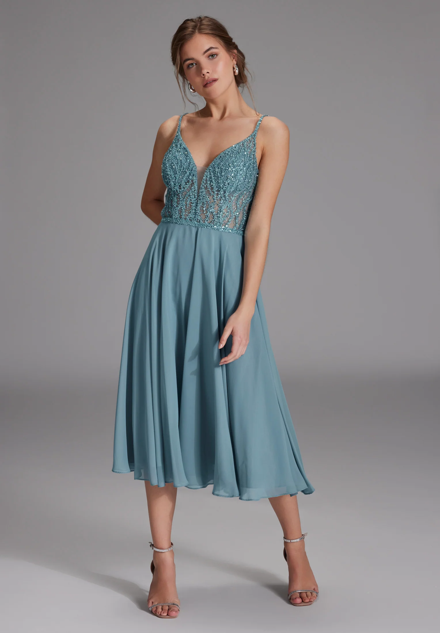 Cocktailkleid aus Materialmix - Image 7