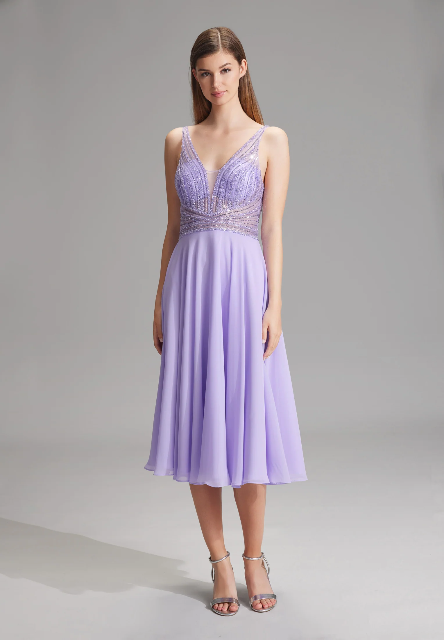 Midilanges Cocktailkleid aus Materialmix - Image 5